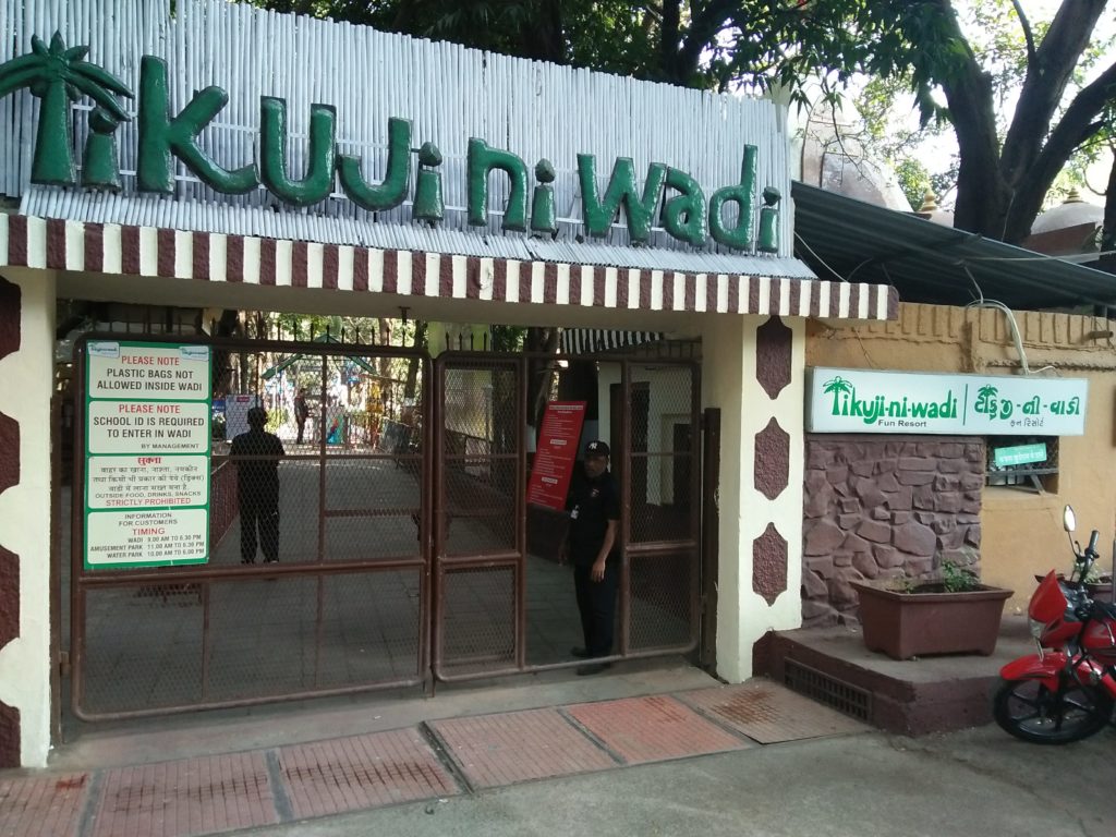 Tikuji NI Wadi Fun Resort for Family and Freinds