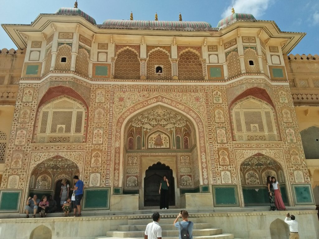 Jaipur Tourism: Best Places to visit, sightseeing, Hotels to stay
