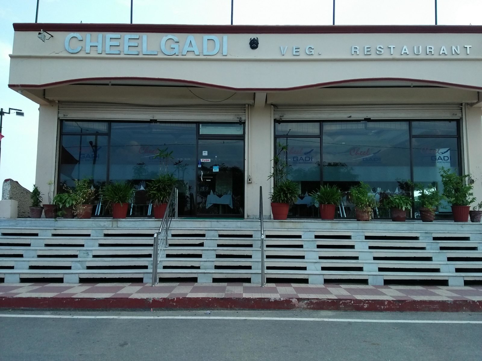 Jaipur Tourism: Best Places to visit, sightseeing, Hotels to stay