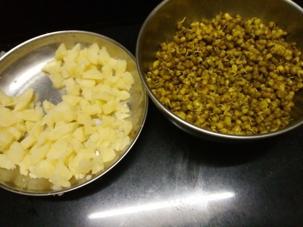 Sprouts(Mung) for Pani Puri and Boiled Potato