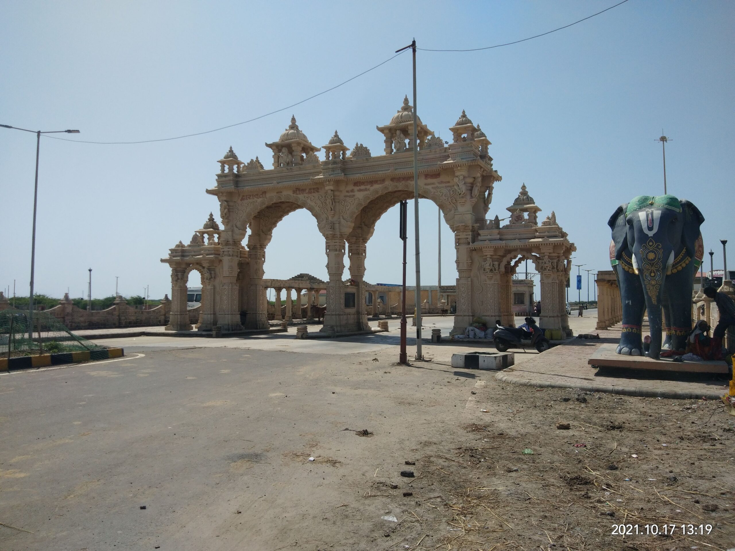 Dwarka, Gujarat Explore the Spiritual Place – Temple, Markets and Local Food